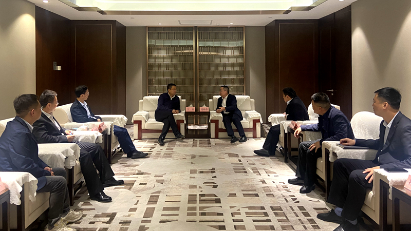 公司黨委書記、董事長(zhǎng)錢申春拜訪蕪湖市委副書記、市長(zhǎng)寧波2